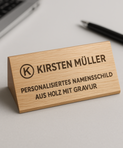 Namensschild mit Clip aus Kunststoff oder Metall