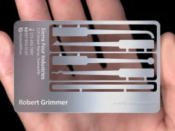 Clubkarte aus Aluminium mit Seriennummer