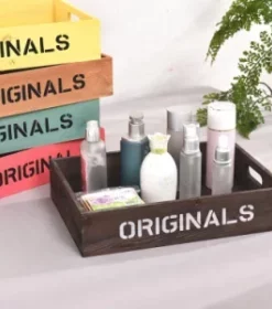 Multifunktionstablett aus Holz graviert