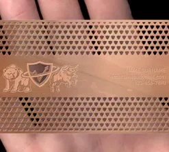 Mitgliedskarte mit Lasergravur und Farbakzent