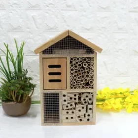 Kreatives Bastelset mit Gravur zum Selbstgestalten eines einzigartigen Vogelhauses