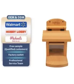 Graviertes Vogelhaus für Kinderprojekte mit Namen Schulklasse oder Gruppenlogo