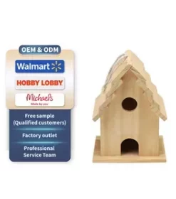 Ländliches Vogelhaus mit Namensschild graviert als Erinnerung an besondere Momente