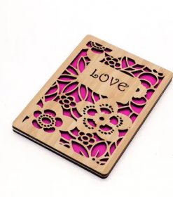 Personalisierte Holzpostkarte mit Wunschtext ideal als Grußkarte mit bleibendem Wert