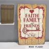 Familiennamensschild aus Holz