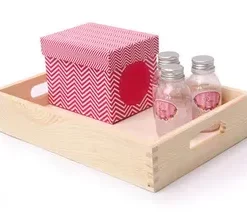 Tablett mit Gravur als Geschenk zum Einzug