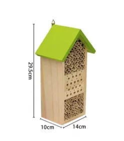 Romantisches Vogelhaus mit Namensgravur und Herzdesign ideal als Geschenk für Paare