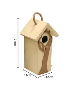 Stilvolles Vogelhaus aus Lärche oder Eiche mit edler Gravur für den gehobenen Anspruch