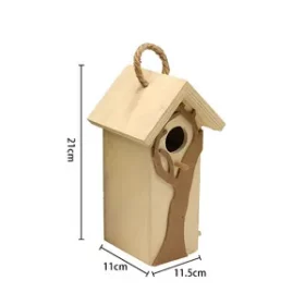 Stilvolles Vogelhaus aus Lärche oder Eiche mit edler Gravur für den gehobenen Anspruch