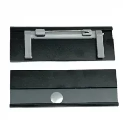 Namensschild mit Symbolen Logo und Personennamen abgestimmt auf Ihre Corporate Identity