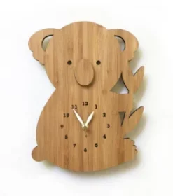 Moderne Wanduhren mit UV-Druck oder Gravur in Acryl