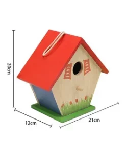 Graviertes Vogelhaus für Kinderprojekte mit Namen Schulklasse oder Gruppenlogo