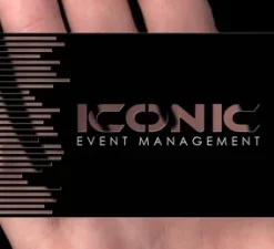 Einladung mit Ornamentrahmen aus Metall