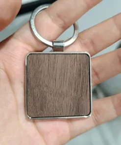 Minimalistischer Holz-Schlüsselanhänger