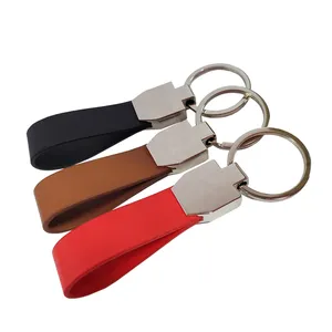 Handgemachter Lederanhänger mit Initialen mit Geschenkverpackung
