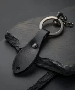 Klassischer Anhänger aus echtem Leder in Schwarz für Partner