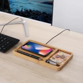 Pizzatablett aus Holz mit Gravur