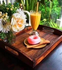 Tablett mit Symbolgravur für Vereine oder Clubs