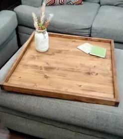 Tablett für Teezeremonien mit Gravur