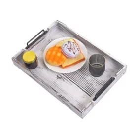 Minimalistisches Tablett mit schlichter Gravur