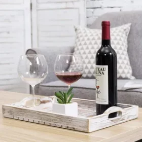 Tablett mit Weltkartenmotiv graviert