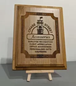 Schild für Haustierbereich aus Holz
