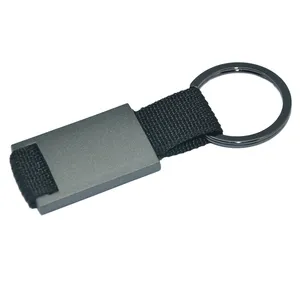 Schöner Schlüsselanhänger aus Leder in Braun für Partner