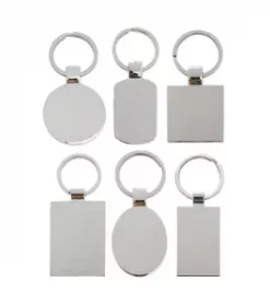 Unbearbeiteter Schlüsselanhänger zur Personalisierung