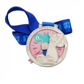 Kinder-Medaille aus Holz mit Motiv