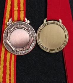 Kunststoffmedaille mit Farbverlauf