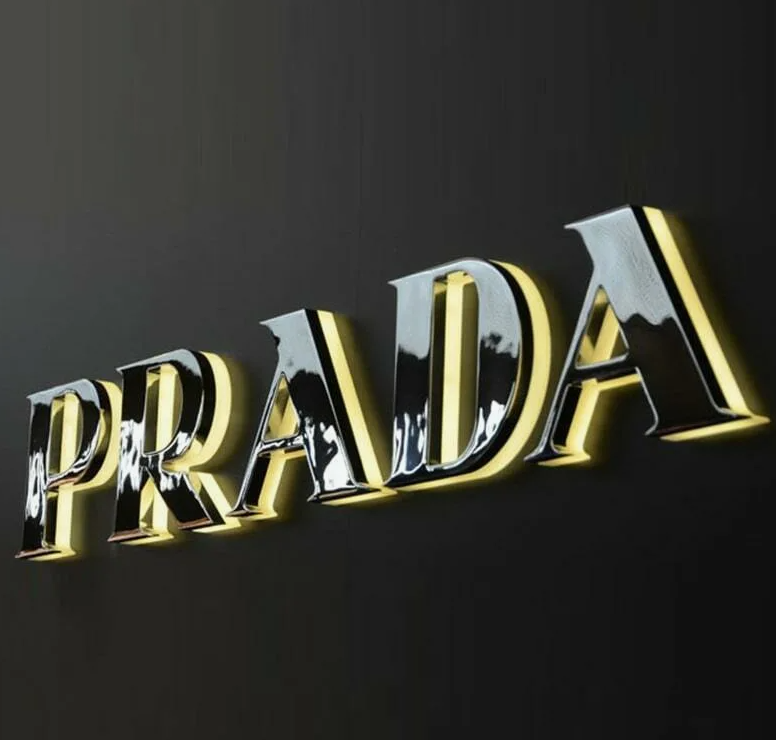 Exklusive Lasergravur auf Acryl in Deutschland