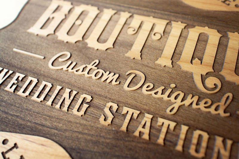 Lasergravur auf Sperrholz