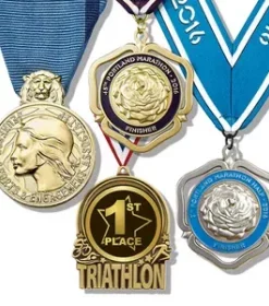 Siegermedaille mit Randschrift