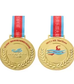 Turnierplakette mit Metallring