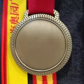 Sonderedition Medaille mit Feiertagsmotiv