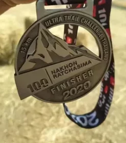 Plakette zur Auszeichnung mit Gravurfeld