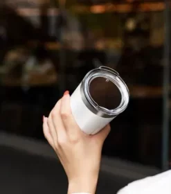 Edle Porzellantasse mit Gravur – Exklusives Präsent für Geschäftspartner