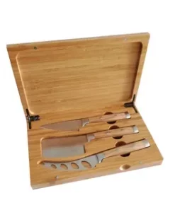 Premium Holzbox mit Namensgravur – Stilvolle Box für Erinnerungsstücke