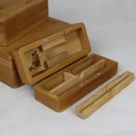 Hochwertige Holzbox aus Naturholz – Personalisierte Aufbewahrung für Schmuck