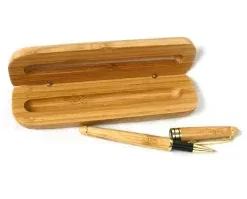 Holzbox mit Logo oder Text gravieren – Edle Box mit Lasergravur