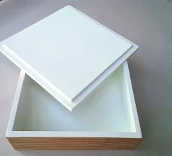 Elegante Holzbox mit Wunschgravur – Geschenkidee für Weihnachten