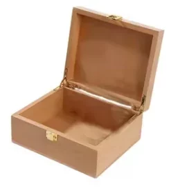 Elegante Holzbox mit Wunschgravur – Geschenkidee für Weihnachten