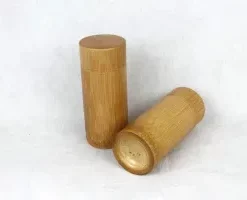 Handgemachte Holzbox personalisiert – Handgefertigte Aufbewahrungsbox