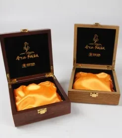 Personalisierte Holzbox mit Gravur – Geschenkidee für Hochzeit oder Jubiläum