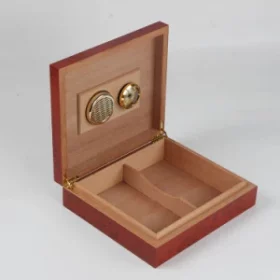 Individuelle Holzbox als Geschenk – Praktische Holzbox für vielseitige Nutzung