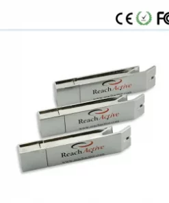 Schlichter USB Schlüsselanhänger mit Gravur mit Namensgravur