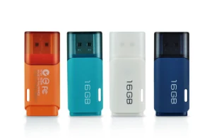 Stilvoller USB Speicher aus Metall mit Schlüsselanhänger