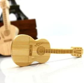 USB-Sticks aus Holz als stilvolles Geschenk