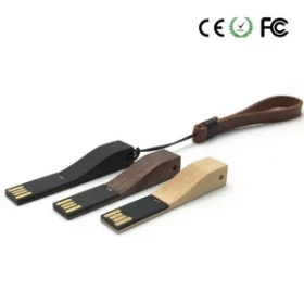 USB-Sticks aus Holz als Promotion