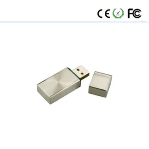 Personalisierter USB-Stick mit Metallgehäuse mit Wunschtext